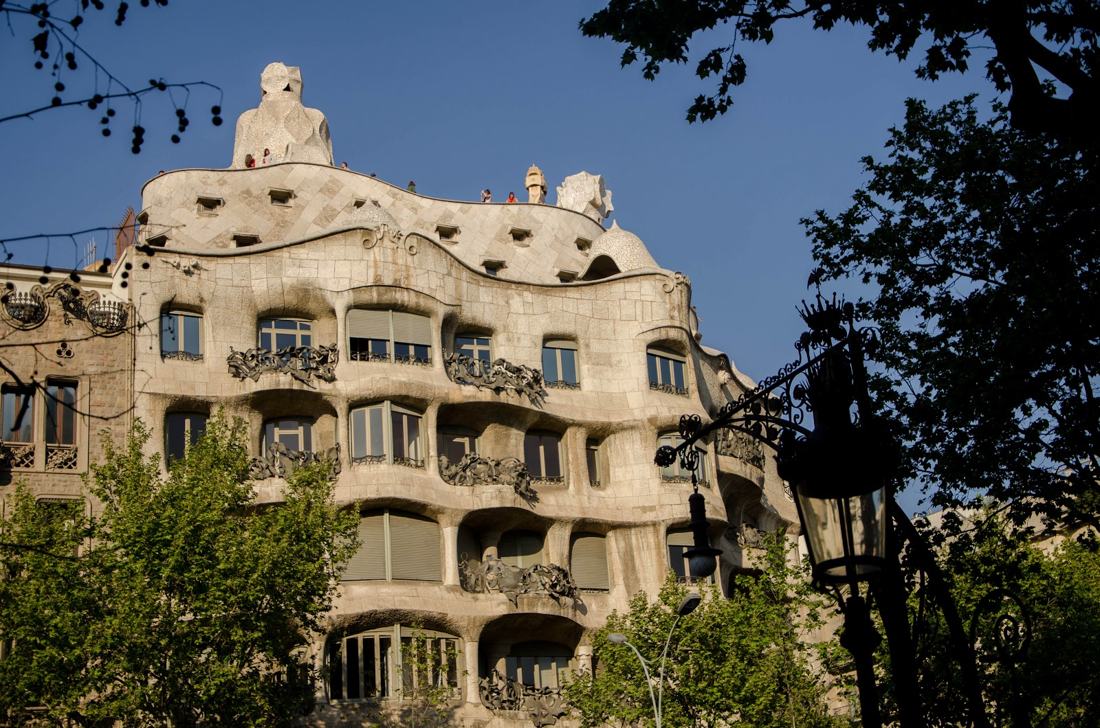 Calles de BCN, fotografía de Geo Aragón (Siguiendo al Conejo Blanco)