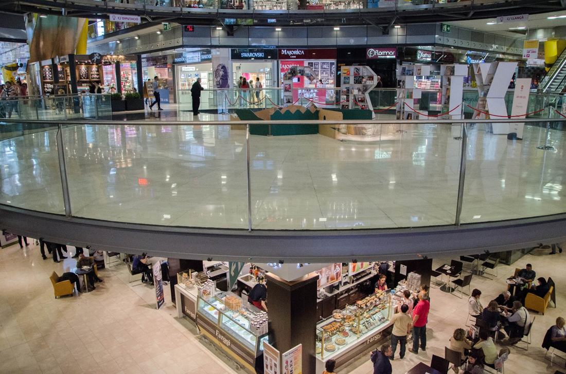 De plaza de Toros a Centro Comercial, fotografía de Geo Aragón (Siguiendo al Conejo Blanco)